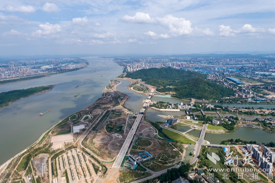 7月13日，正在建設中的樊口公園一角.jpg